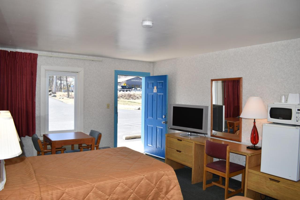 Pocono Night Lodge Бартонсвилл Экстерьер фото