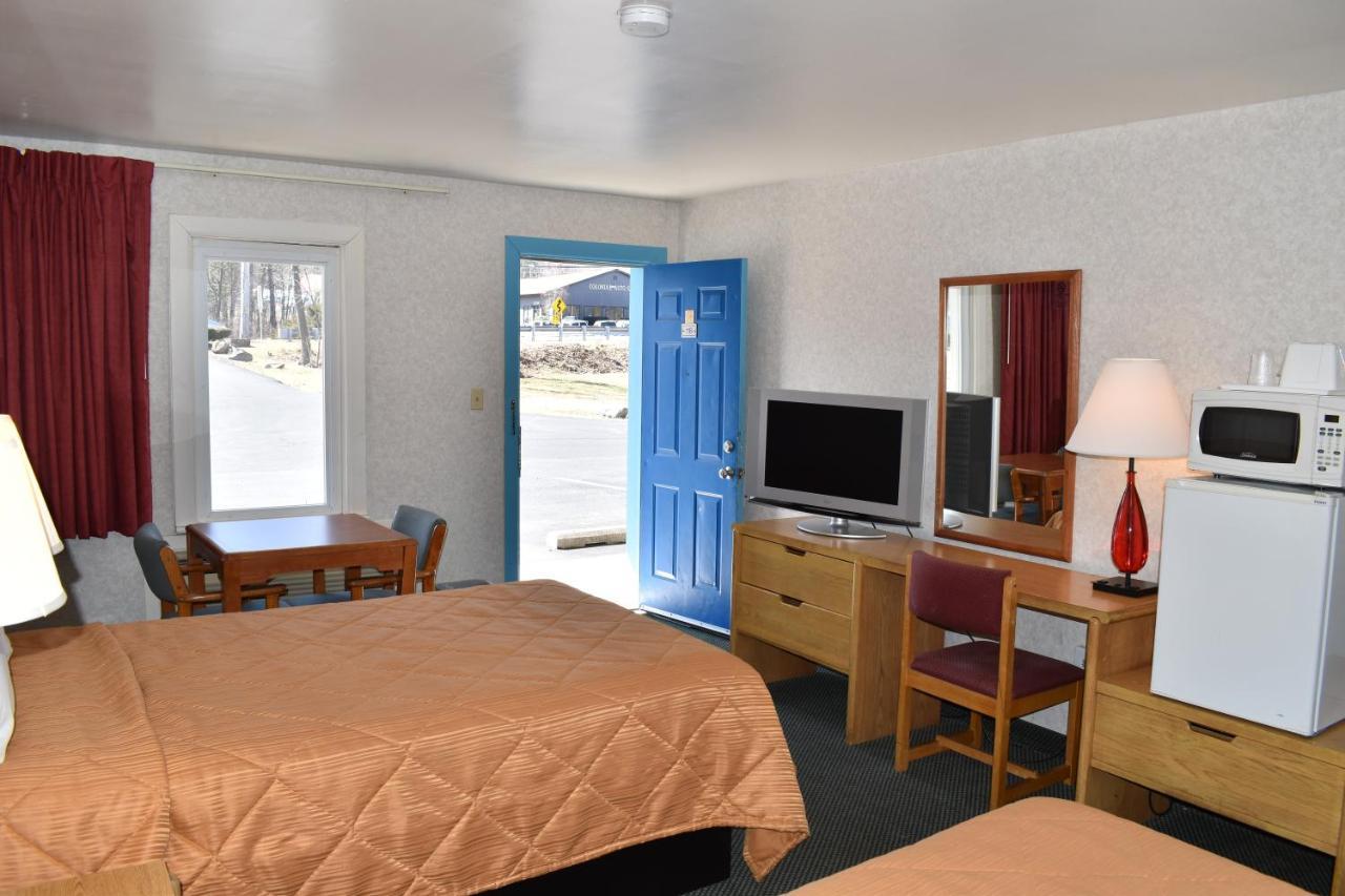 Pocono Night Lodge Бартонсвилл Экстерьер фото